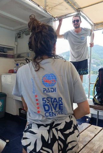 Comment se déroule un baptême de plongée sous-marine au Monténégro ?